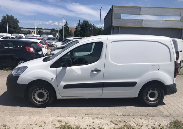 Peugeot Partner cena 21955 przebieg: 218000, rok produkcji 2015 z Warszawa małe 137
